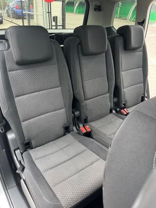 Volkswagen Touran 1.6TDI Advance&Navi 7Plazas,Dies