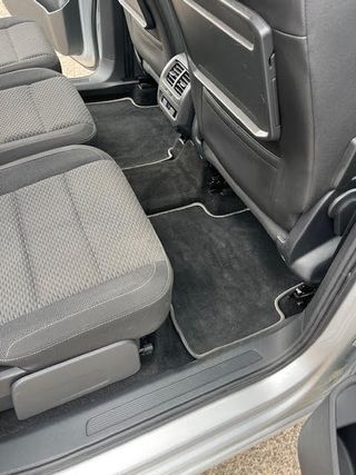 Volkswagen Touran 1.6TDI Advance&Navi 7Plazas,Dies