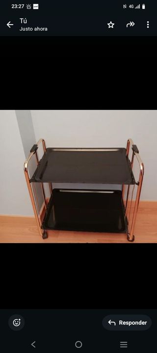 Bajada de PRECIO
Carrito auxiliar negro y dorado