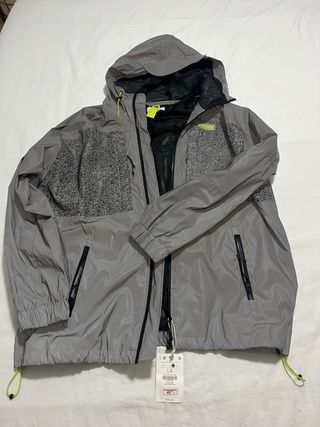 Cazadora Bershka gris L - NUEVA