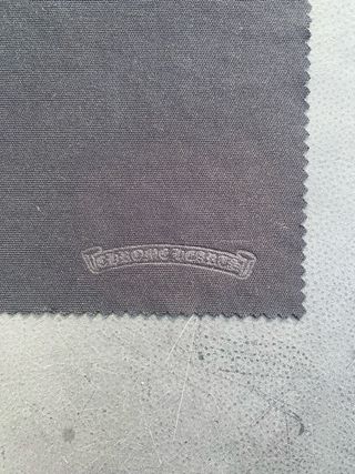 Occhiali Chrome Hearts neri e blu