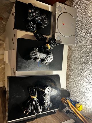 4 Consolas Sony PlayStation (PS1, PS2, PS3)