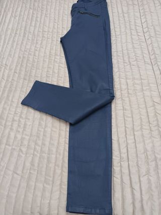 2 pantalones pitillo - azul ,coral