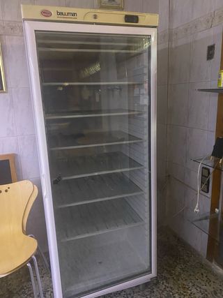 Vitrina congelador para tartas helados