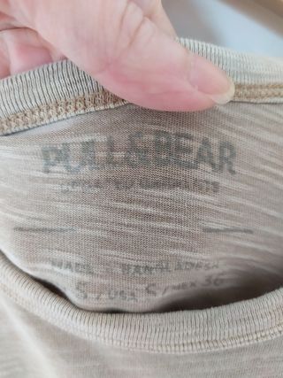 Camiseta Pull&Bear beige - Talla S