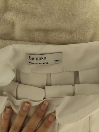 Mini Falda Bershka Blanca