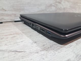 Portátil ASUS A53S i7 2670QM 16GB 240SSD GT610 2GB