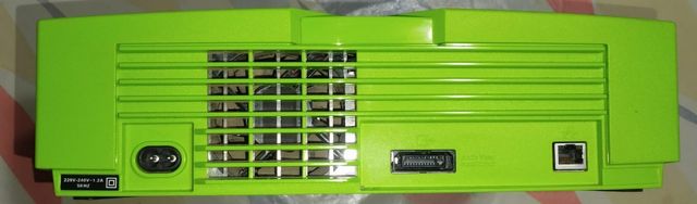 Xbox edición limitada Hulk/Pepsi verde + complem.