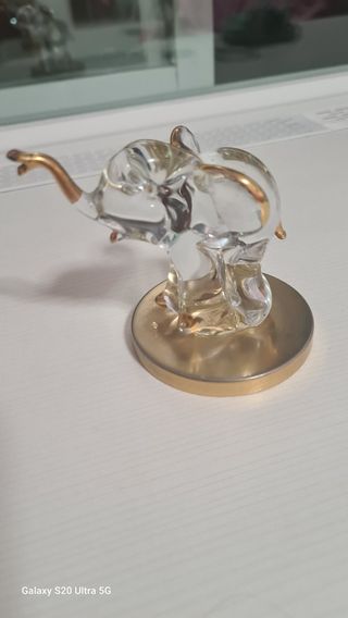 Figura Elefante cristal dorado