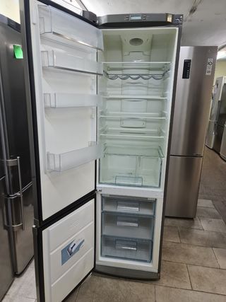 Nevera Electrolux - Acero inoxidable