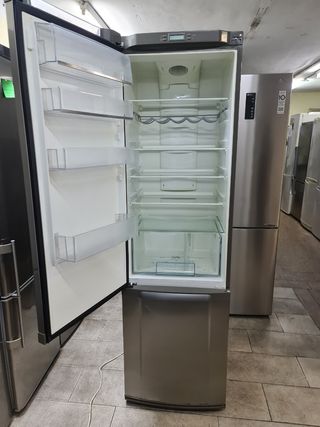 Nevera Electrolux - Acero inoxidable