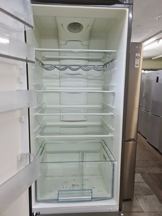 Nevera Electrolux - Acero inoxidable