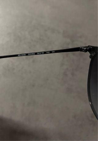Ray-Ban Erika RB3539 Occhiali da sole unisex