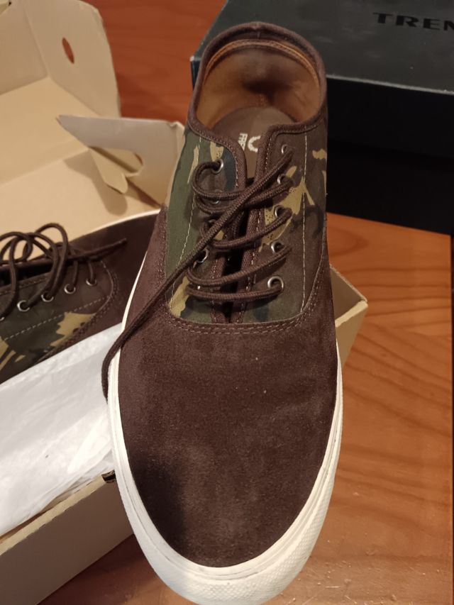 Scarpe Fred Perry mimetiche marroni