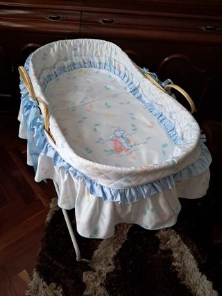 Cuna Moisés mimbre bebé