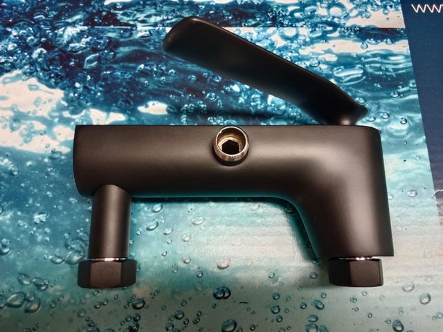 Monomando ducha negro mate