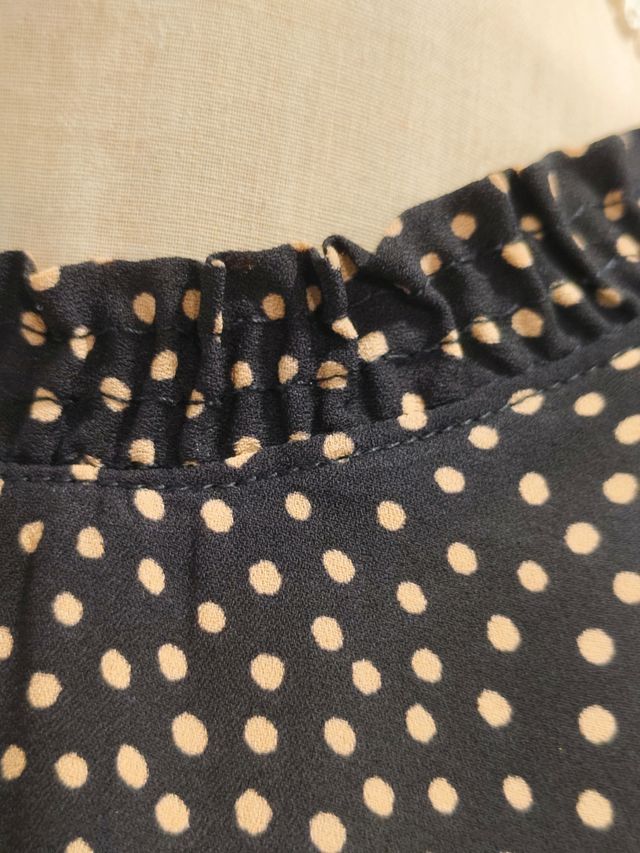 Vestido lunares negro y blanco