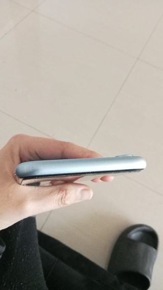 iPhone XR 128GB - azul