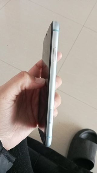 iPhone XR 128GB - azul