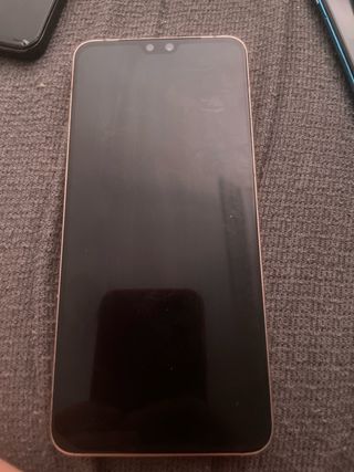 Vivo v23 oro 
La porta di ricarica non funziona 
- 30