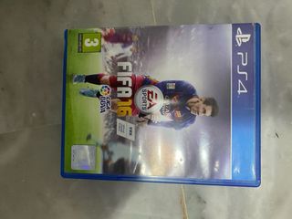 4 Fifas.
15€ El pack de todos los FIFAS.