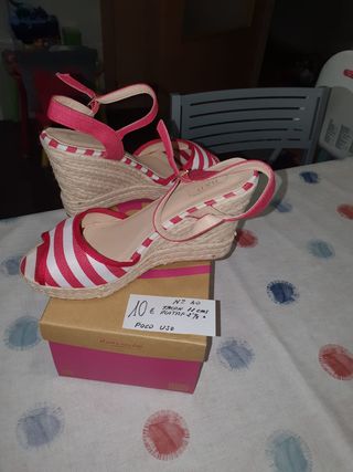 3x2!! Sandalias cuña rojas y blancas