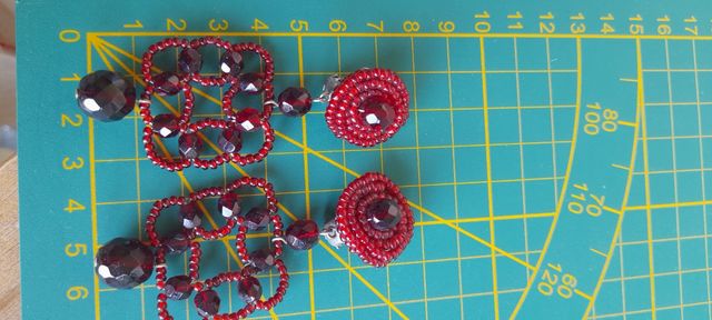 Orecchini Maria Calderara vintage rossi