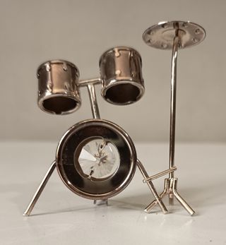 Mini batteria in metallo da collezione 