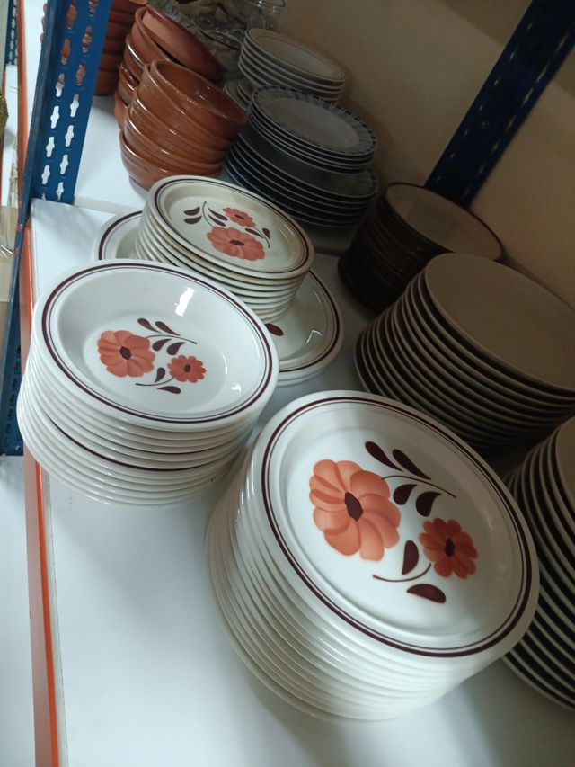 Vajilla vintage flores - 35 piezas