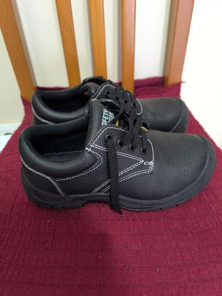 Zapatos seguridad Safe Jog negros