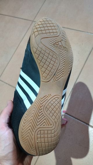 Zapatillas Adidas Futsal - N° 43