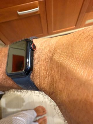 Apple Watch SE -  marcas de uso funciona perfecto