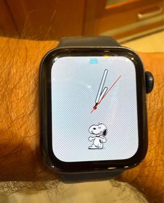 Apple Watch SE -  marcas de uso funciona perfecto