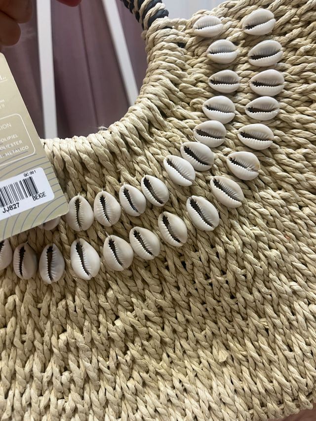 Mia Larouge saco de vime bege