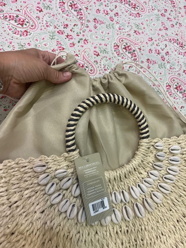 Mia Larouge saco de vime bege