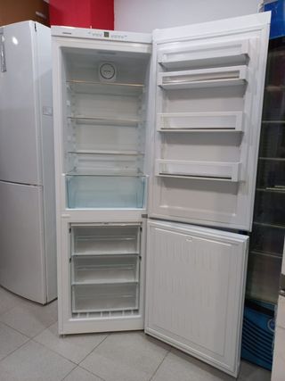 NEVERA LIEBHERR COMBINADA NOFROST SEGUNDAMANO