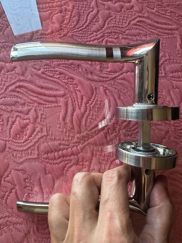 5 Juegos de manillas de Leroy Merlin.