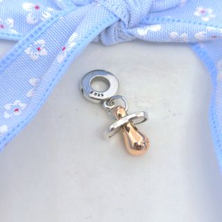 CHARM CHUPETE BEBE RECIEN NACIDO ORO ROSA