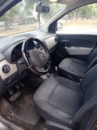 Dacia Lodgy 2014