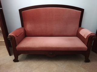 Sofá vintage madera rosa
