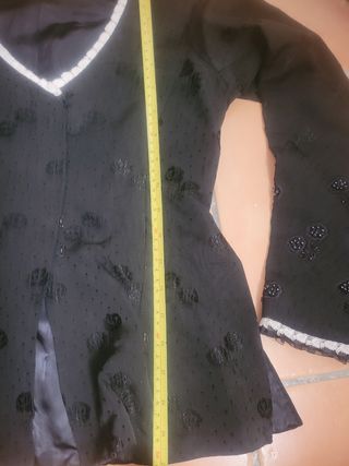 Corpiño negro alicantina