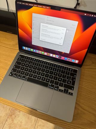 MacBook Air 13.3" M2 - 8GB/256GB SSD
