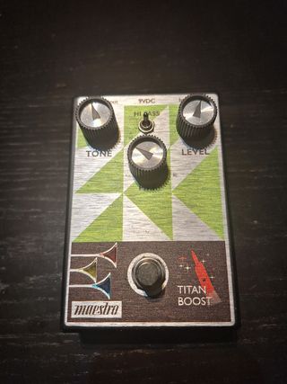Pedal Titan Boost Maestro Fender