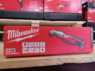 Milwaukee M18 BRAID-0 Atornillador impacto angular