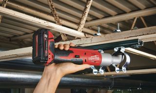 Milwaukee M18 BRAID-0 Atornillador impacto angular