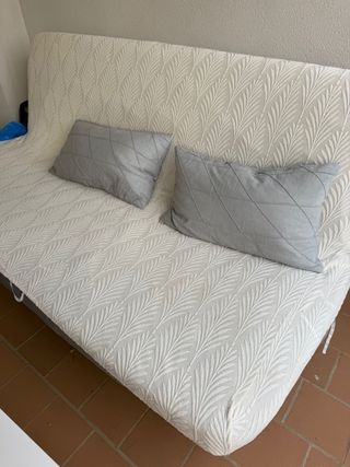 Sofá cama Ikea NYHAMN