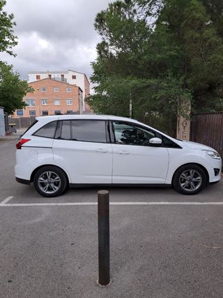 Ford Grand C-MAX 2015