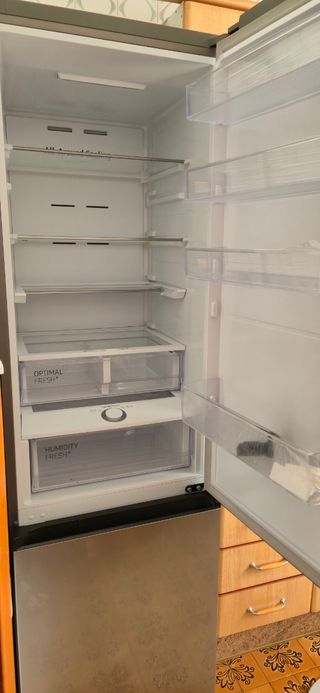 Frigorífico Samsung RB38T674CSA