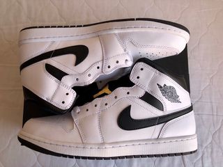 Air Jordan 1 Retro High - Blancas y Negras - 45 EU