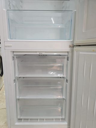 A+++ NEVERA LIEBHERR NO FROST COMBI